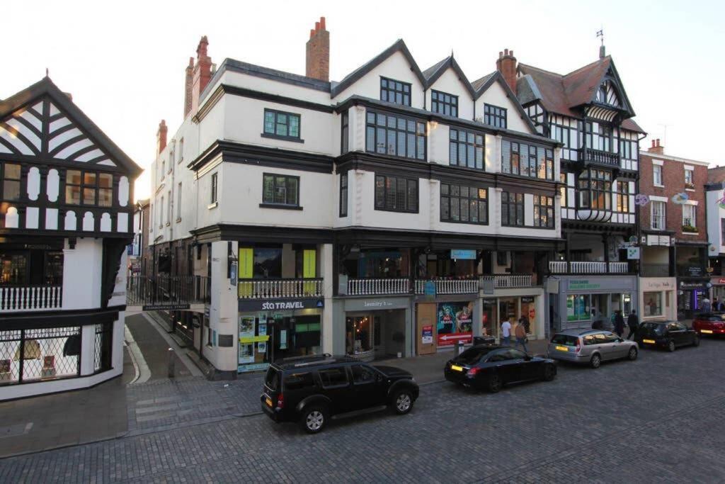 Top Floor Character Apartment In The Heart Of The City Centre Chester Luaran gambar