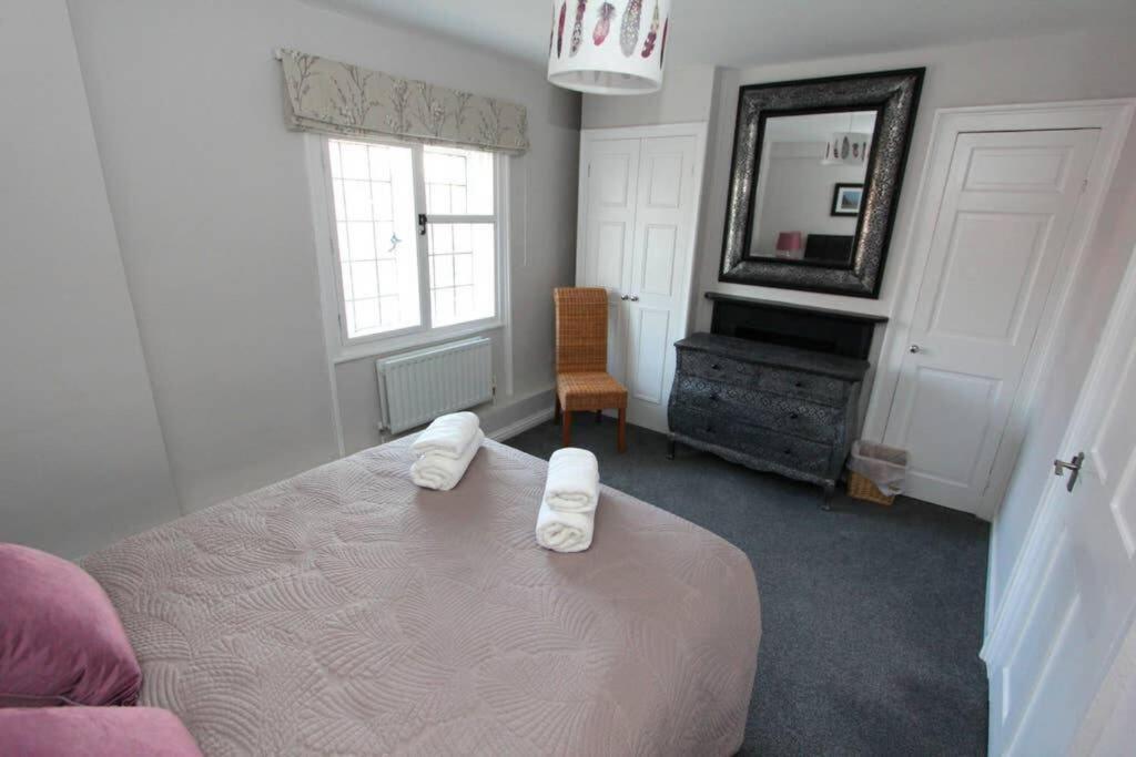 Top Floor Character Apartment In The Heart Of The City Centre Chester Luaran gambar