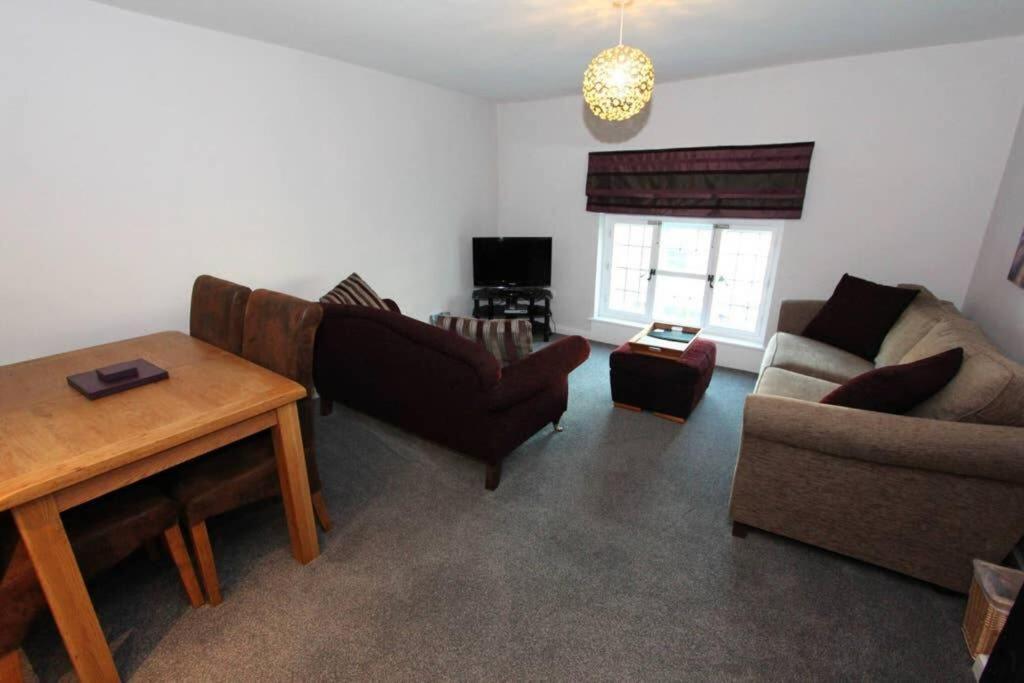 Top Floor Character Apartment In The Heart Of The City Centre Chester Luaran gambar